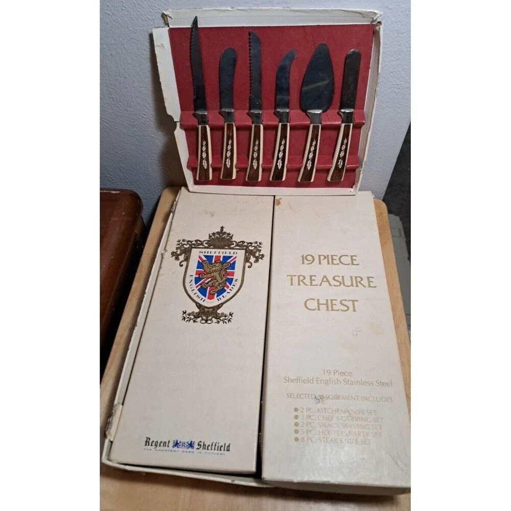 Regent Sheffield 19 Piece Treasure Chest, Stainless Steel Knife Set & 6pc Set